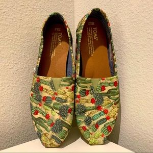 Toms Multicolor Cactus Print Flats